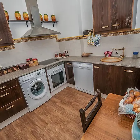 Casa Rural El Almendro De Maria * Ponferrada