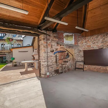 Casa Rural El Almendro De Maria Holiday home Ponferrada